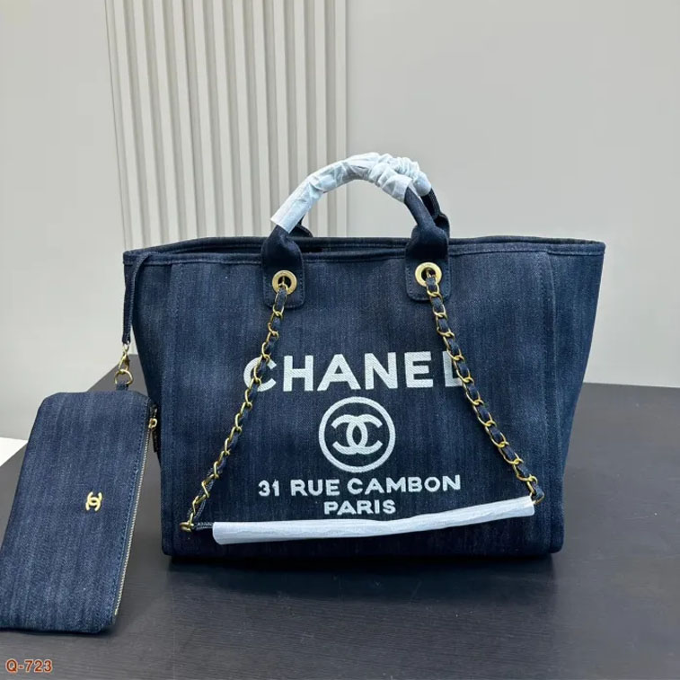 Chanel Beach Tote 033 DB502 37cm