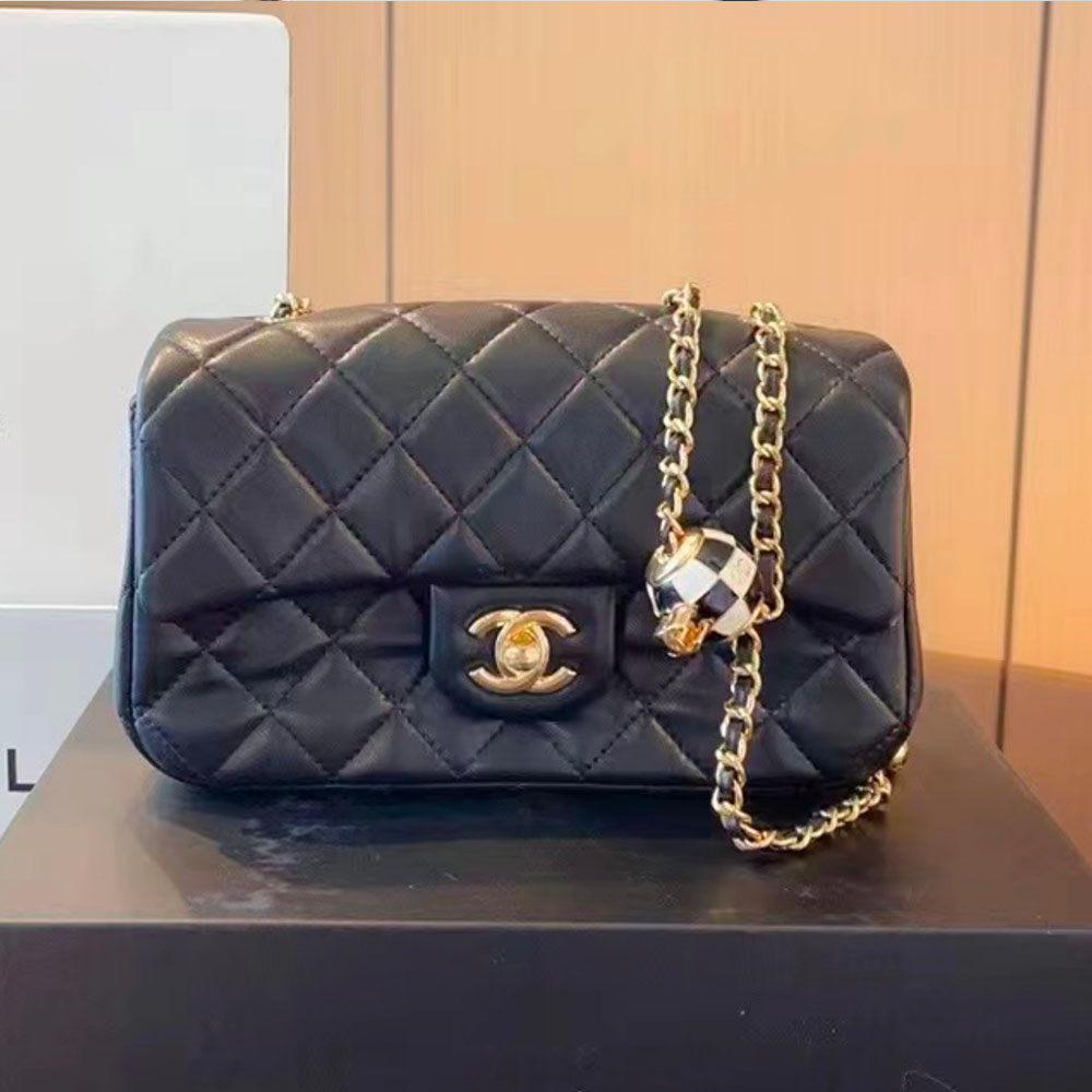 Chanel Lambskin Quilted Enamel CC Pearl Crush Mini Flap Black Shoulder Bag(Replica)