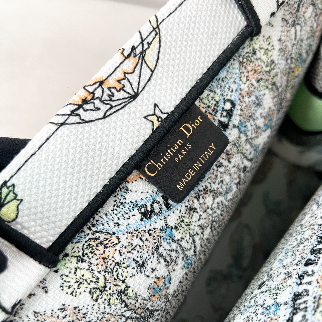 10A + top quality Medium Dior Book Tote 1296 DLAM022 36cm