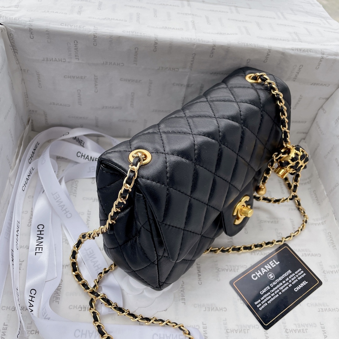 chanel1053largePYD091