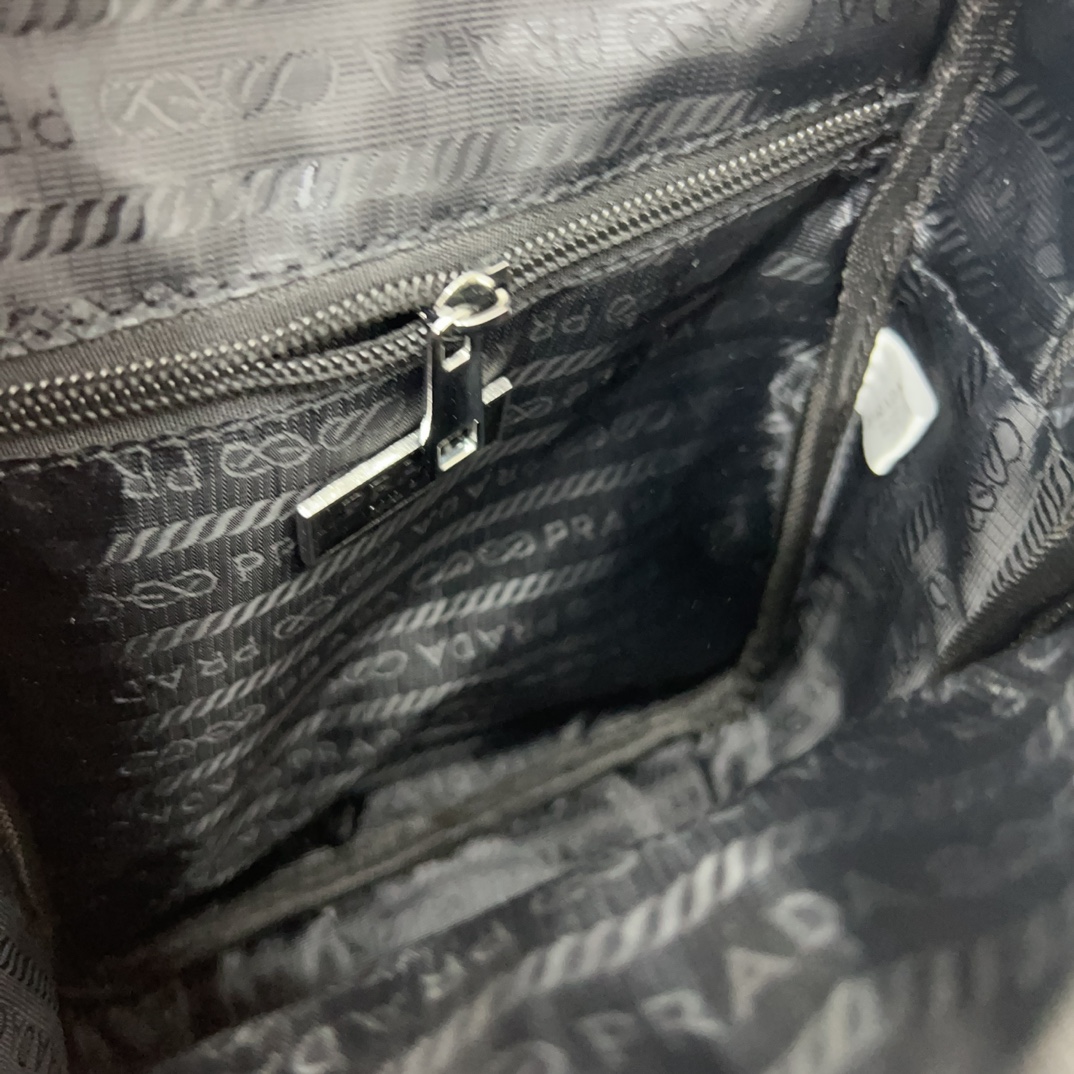 Prada Shoulder Bag 011 DB541 21cm