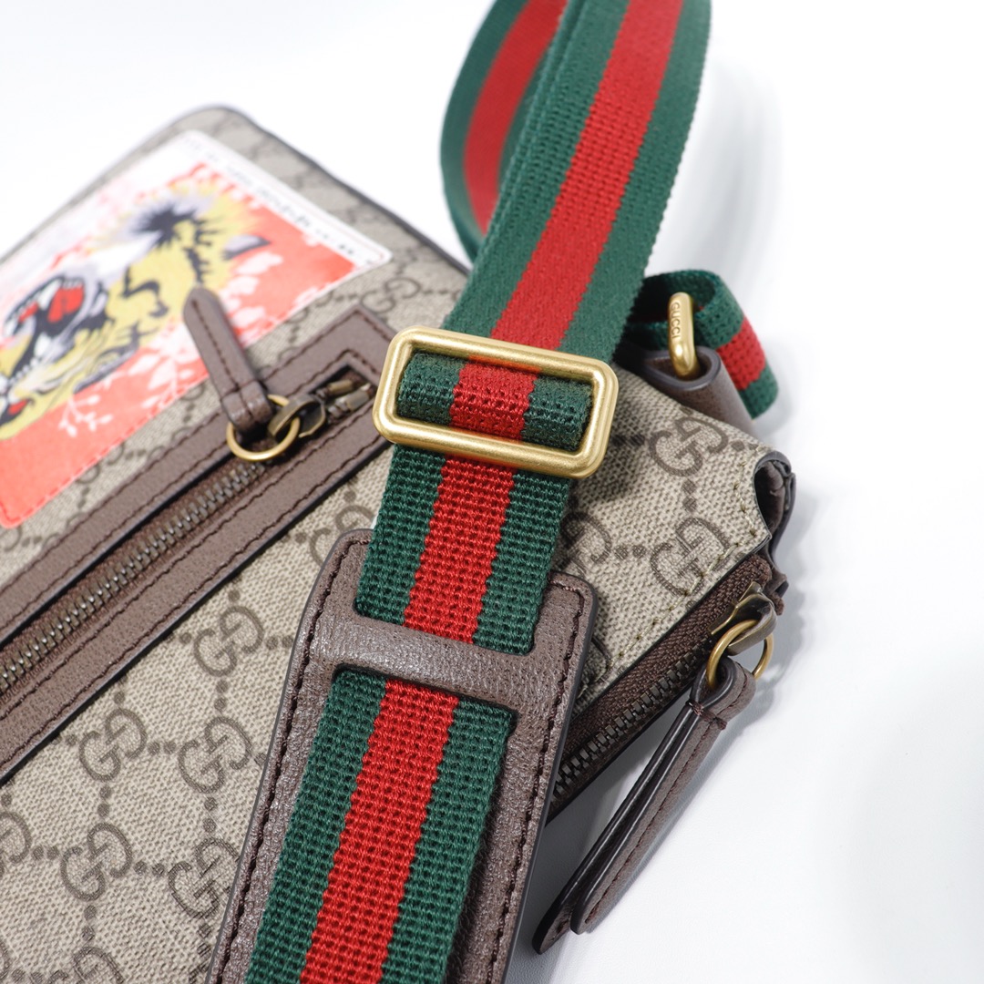 GUCCI406408smile071 29*27.5*3 cm