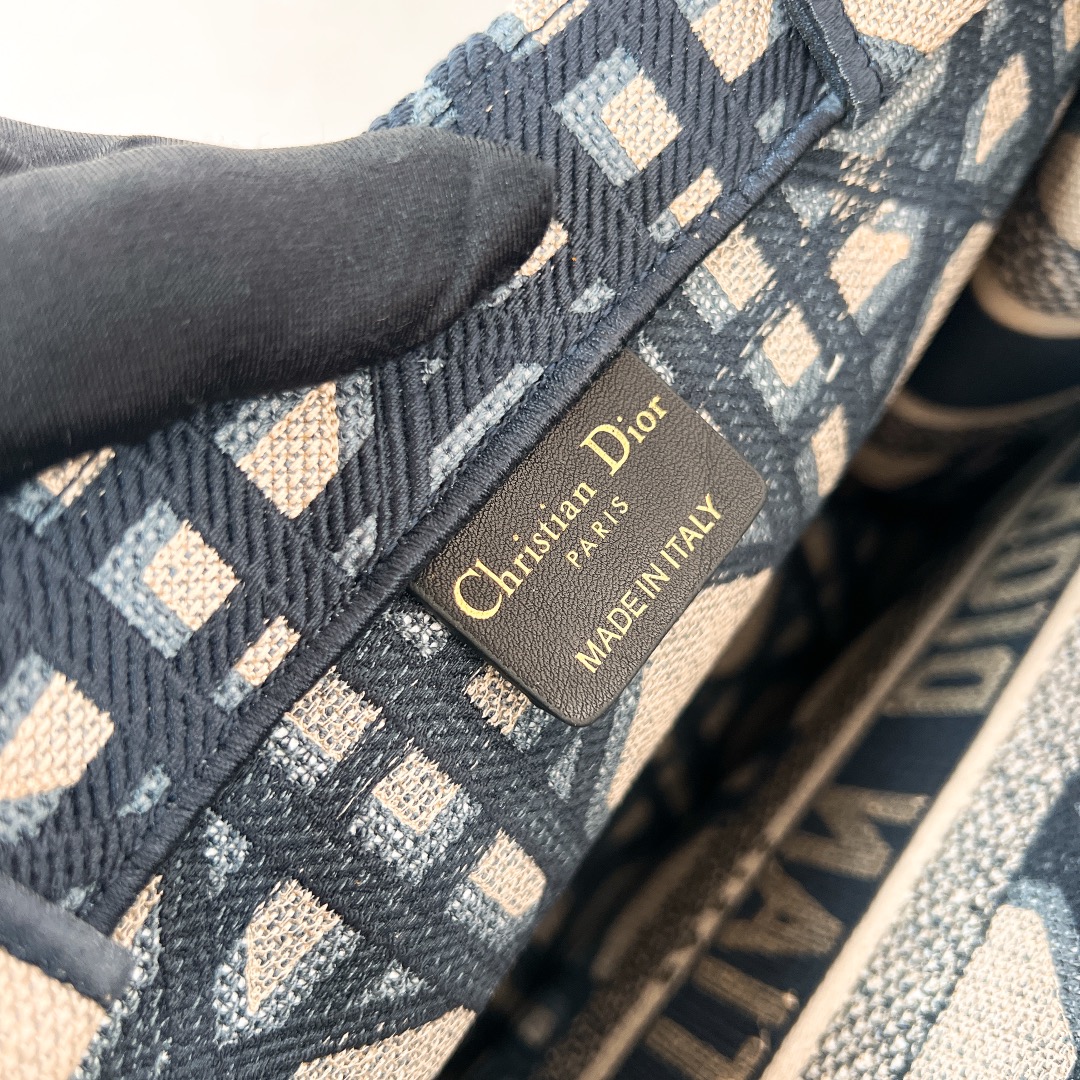 10A + top quality Medium Dior Book Tote 1296 DLAM022 36cm