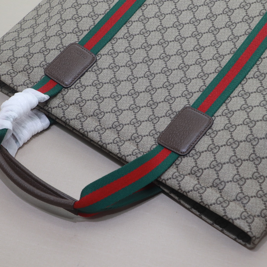 Gucci Tender Tote 763287 LM031 39cm