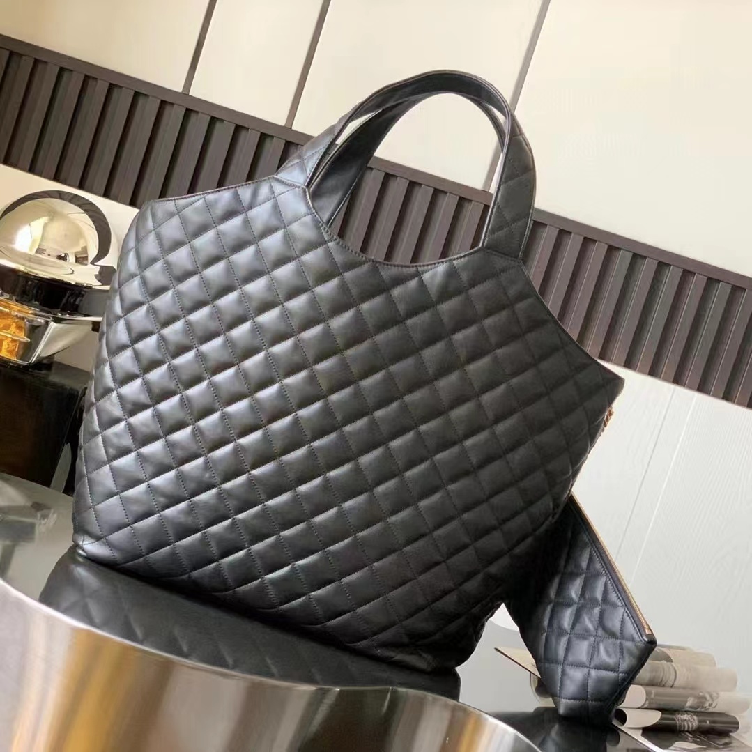 YSL ICARE MAXI SHOPPING BAG IN QUILTED LAMBSKIN