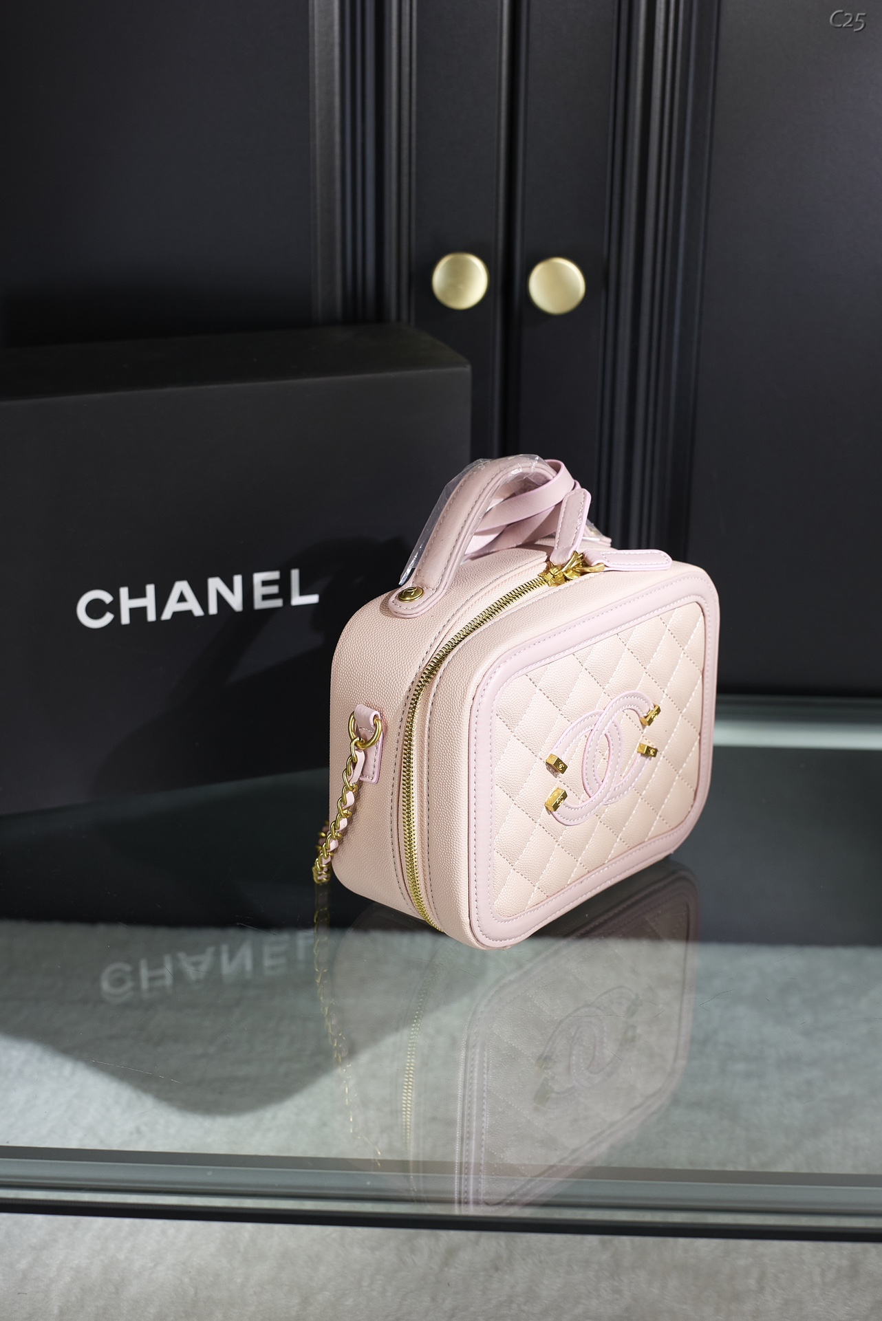 Chanel Case Bag Cosmetic Bag 008 DB571 18cm