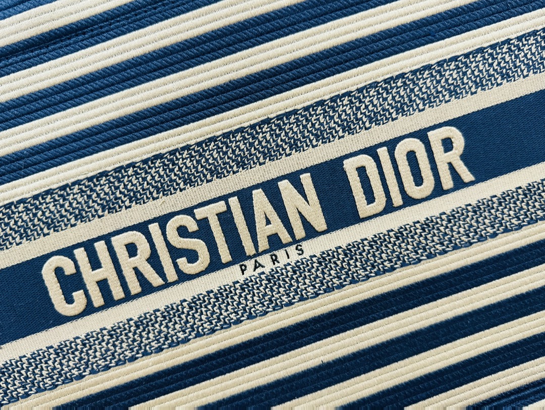 Dior Book Tote Thick Thread Thick Fabric Shoulder Bag Handbag