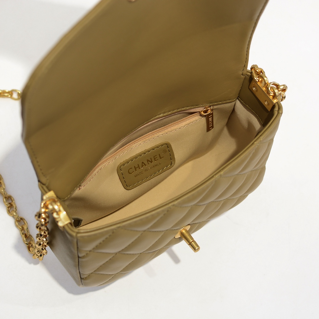 Chanel Coin Purse Shoulder Bag Handbag