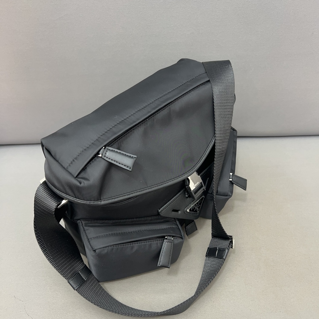 Prada Shoulder Bag 012 DB081 29cm