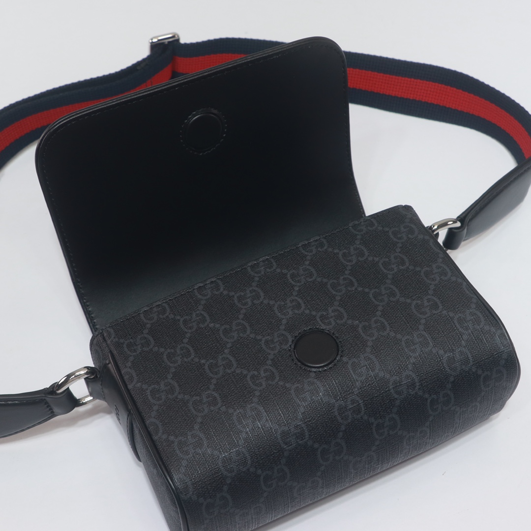 Gucci Shoulder Bag 791741 LM051 17.5cm