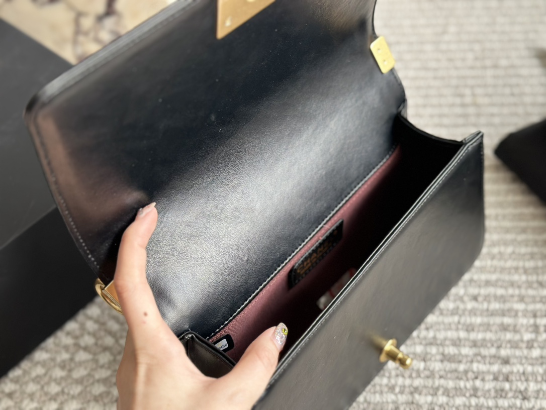 Chanel Leboy Bag 011 DB502 25cm