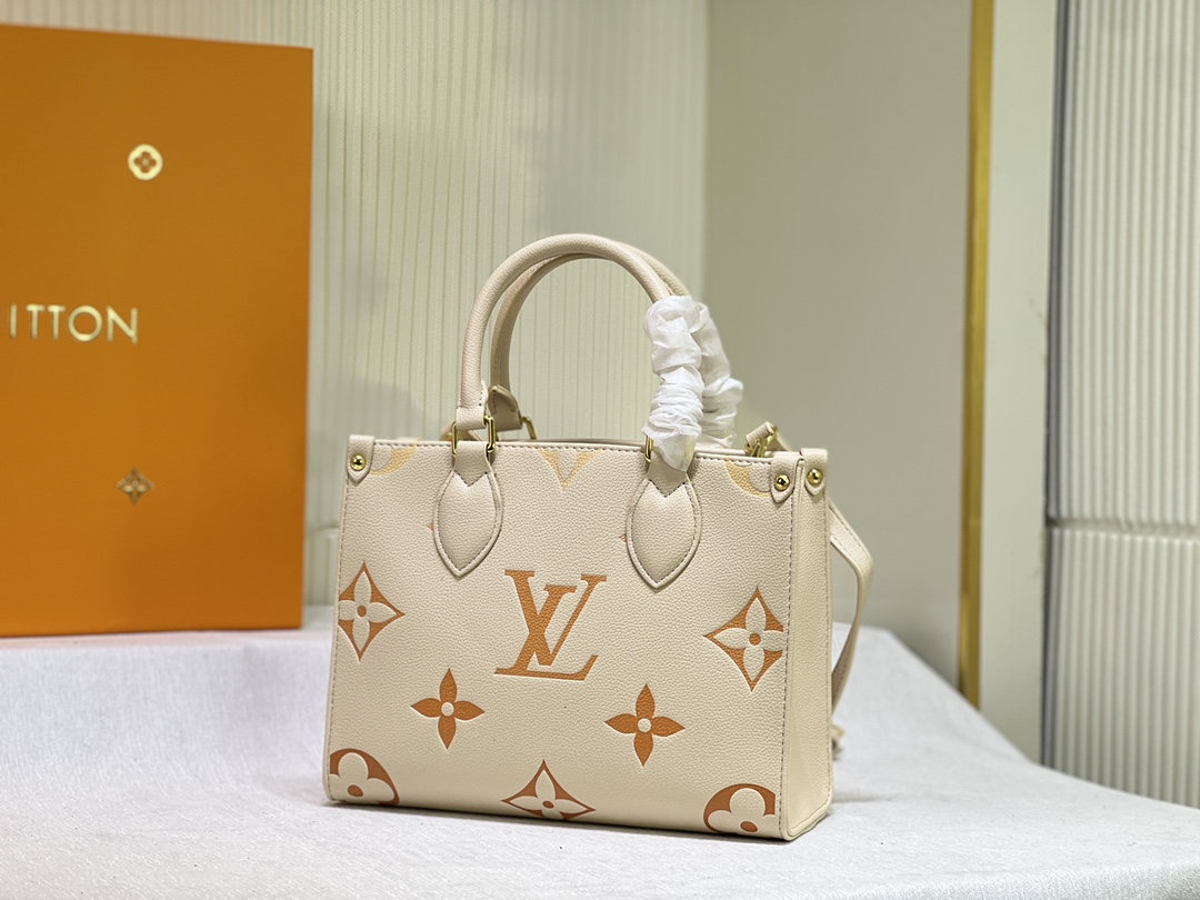 Louis Vuitton ONTHEGO PM