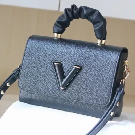 LV50360LM092 23 x 17 x 9.5 cm