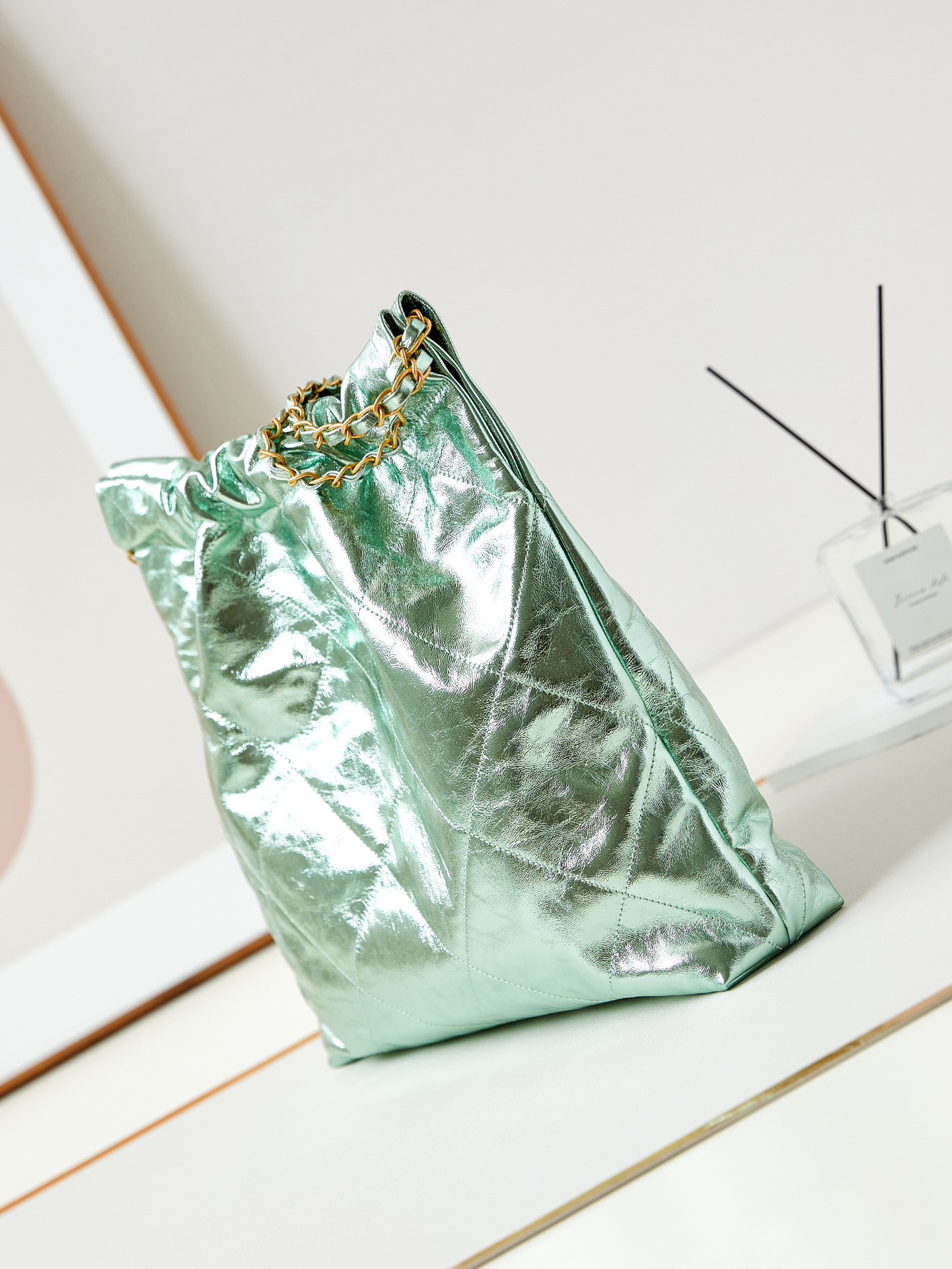 Chanel 10A Handbag Shoulder Bag Top Mirror Quality Version 22 bag AS3261