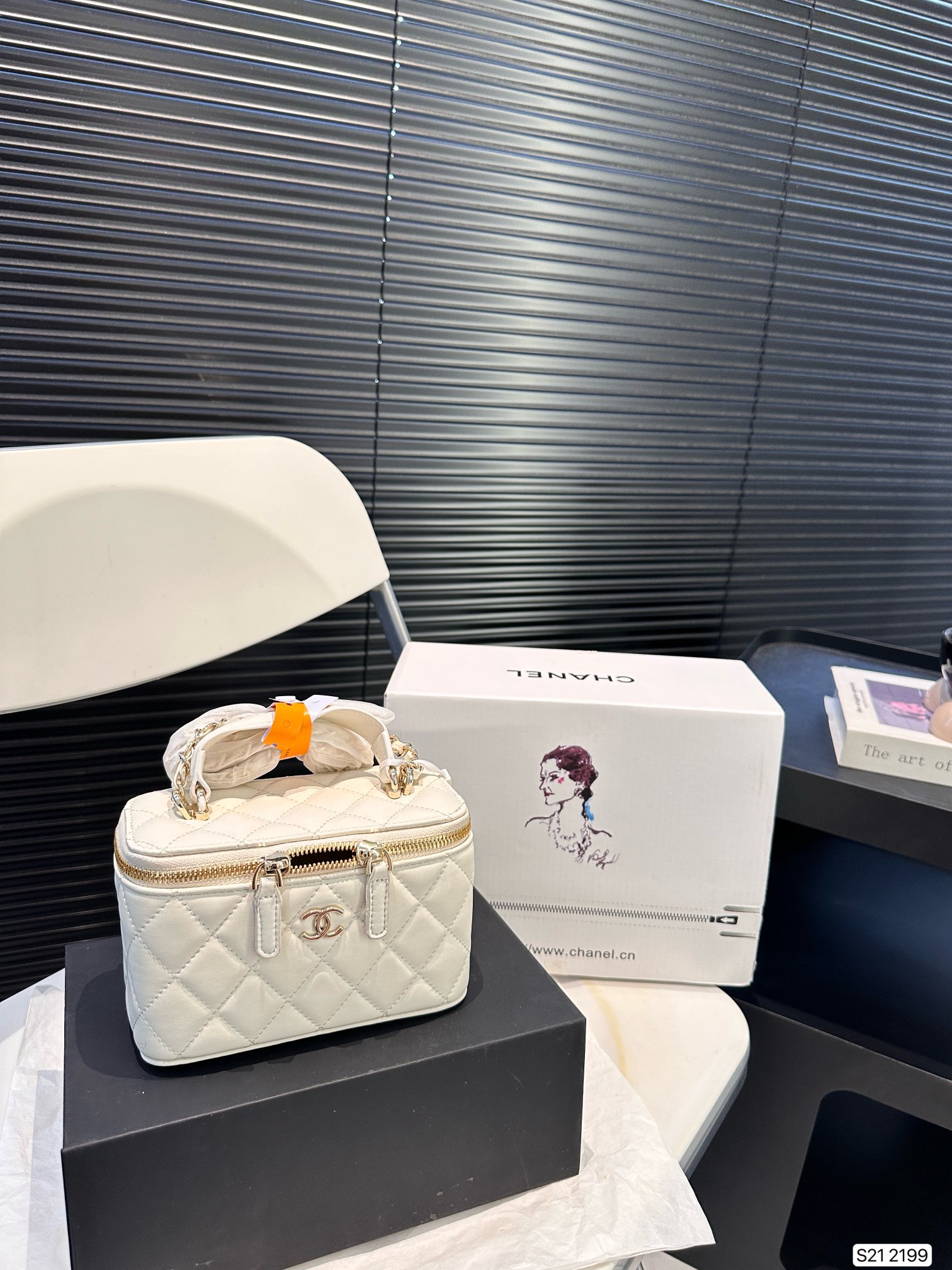 Chanel Handbag 2199 LLS071 16cm