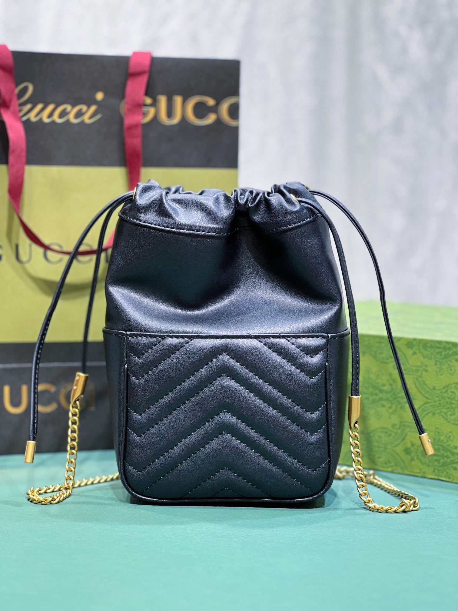 Gucci Marmont Mini Bucket Bag 746433