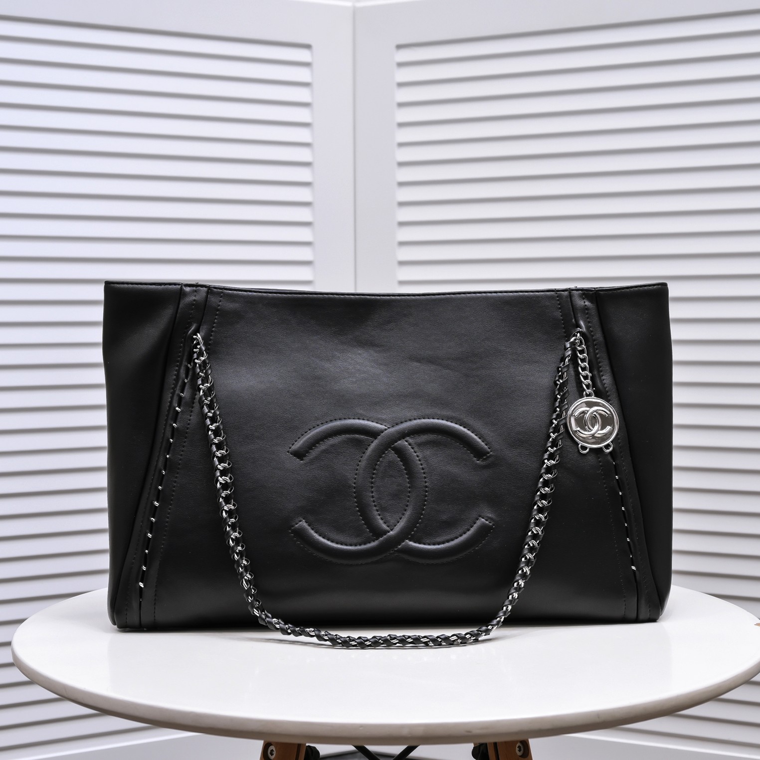 Chanel Tote Shopping Bag Vintage Shoulder Bag Handbag