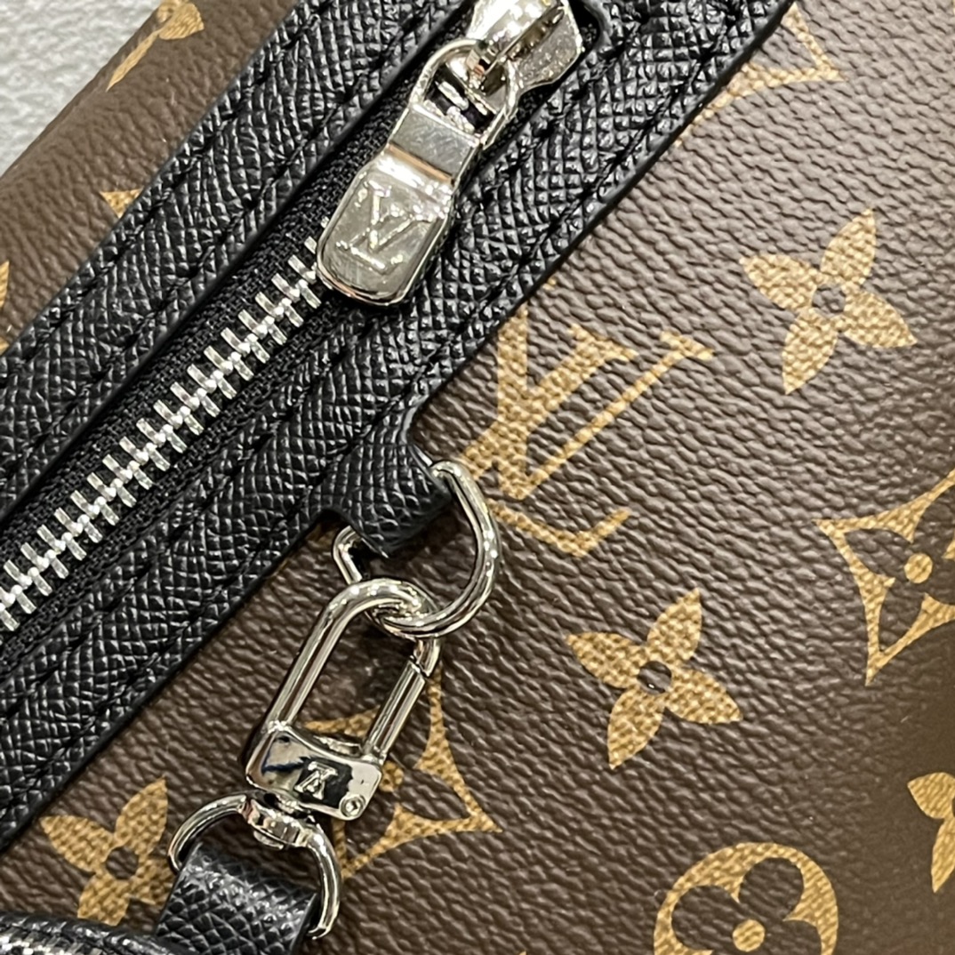 LV Duo Slingbag M30936 LM041 24cm