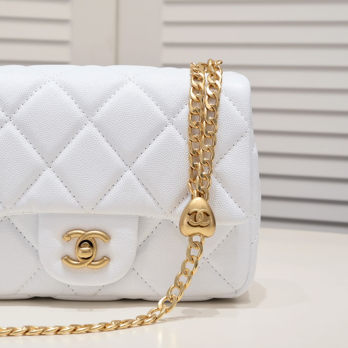 Chanel 23P Peach Hardware Shoulder Bag Handbag