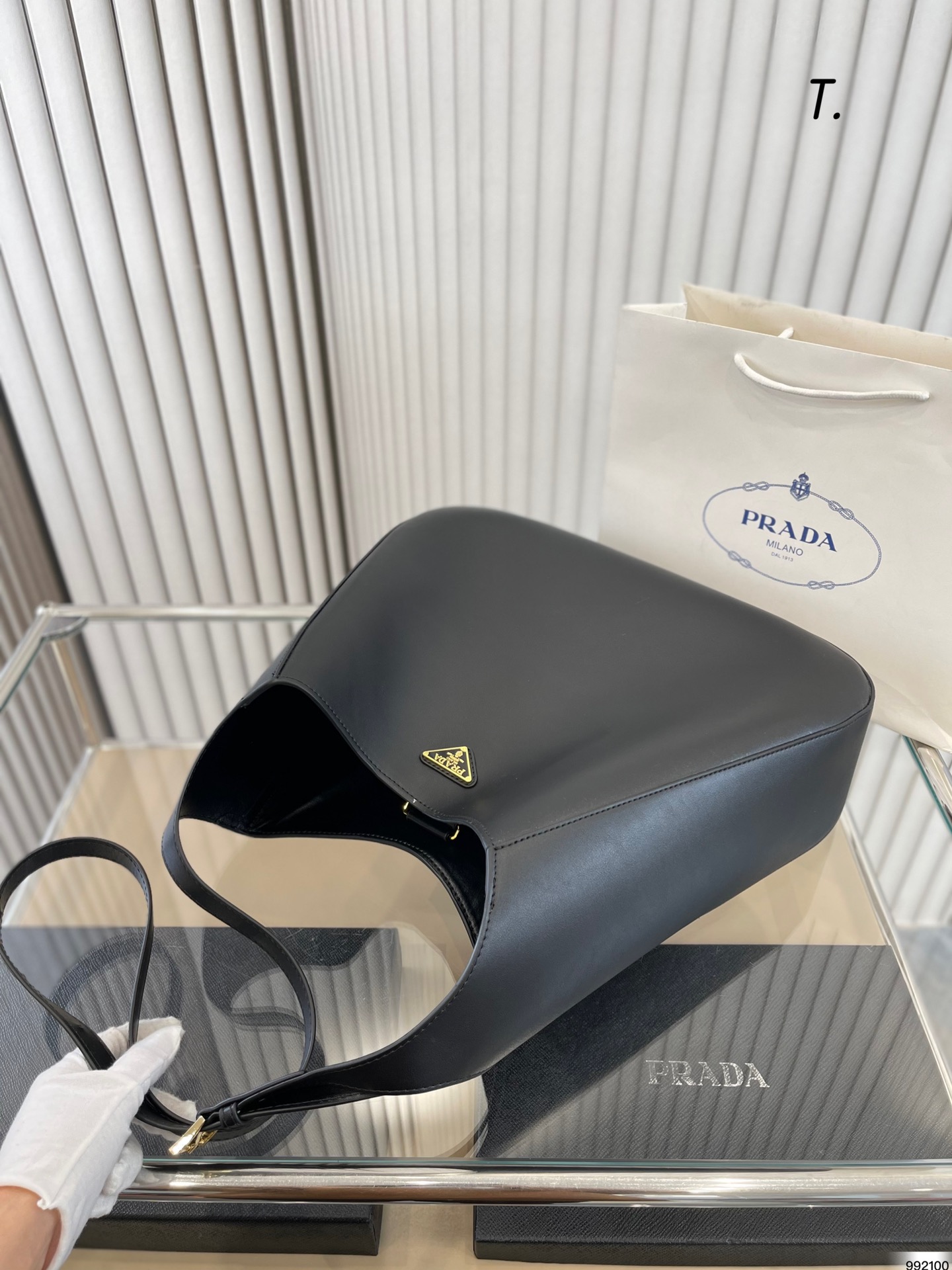 Prada Bucket Bag 11120