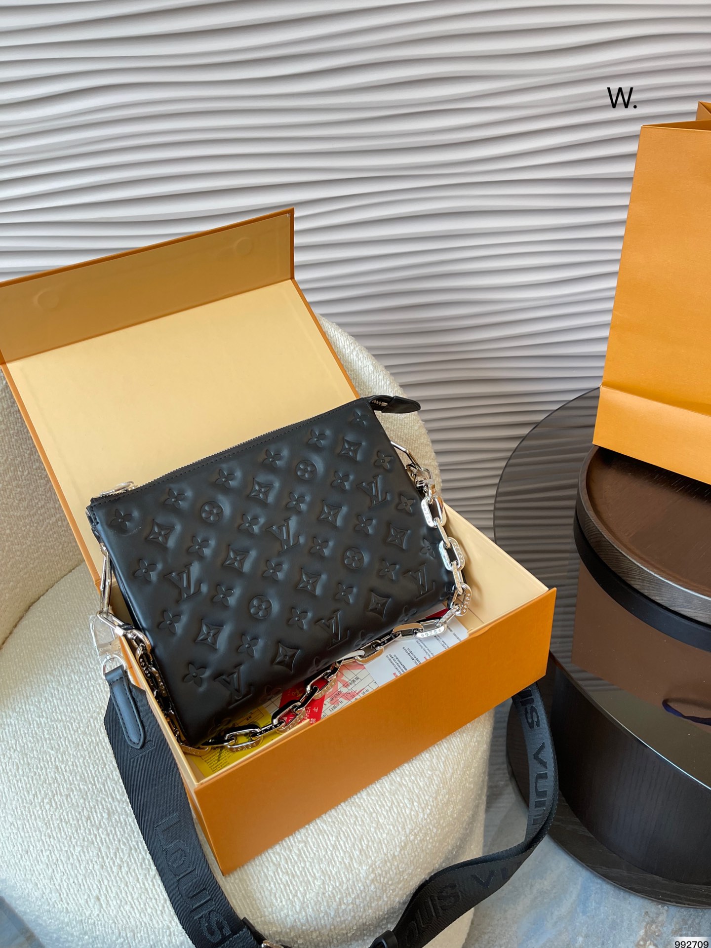 10A + quality LV Coussin PM M57793 DB081 27cm