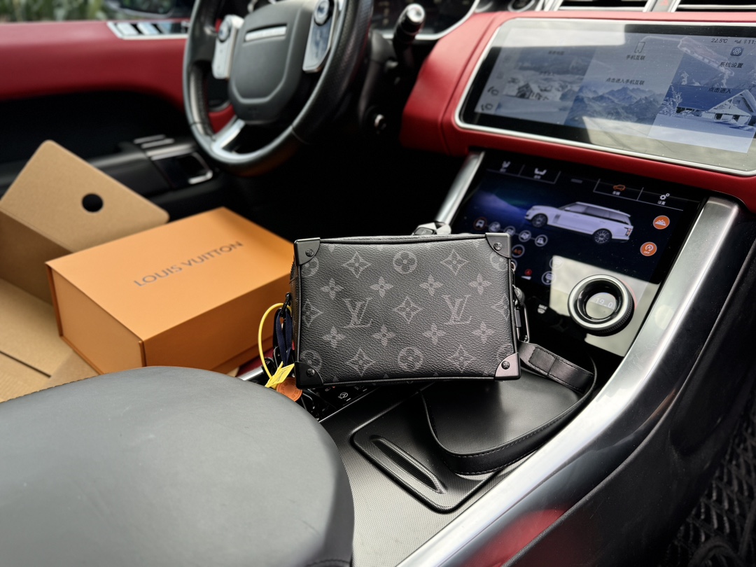 LV Soft Trunk Bag 44735 LLS071 18.5cm