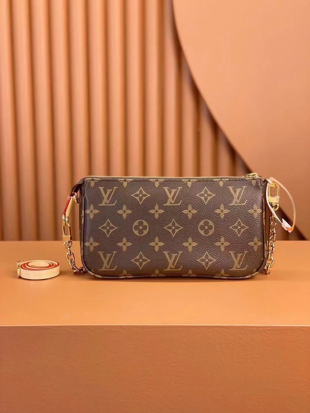 LV Pochette Accessoires Bag M82766 LM051 23.5cm