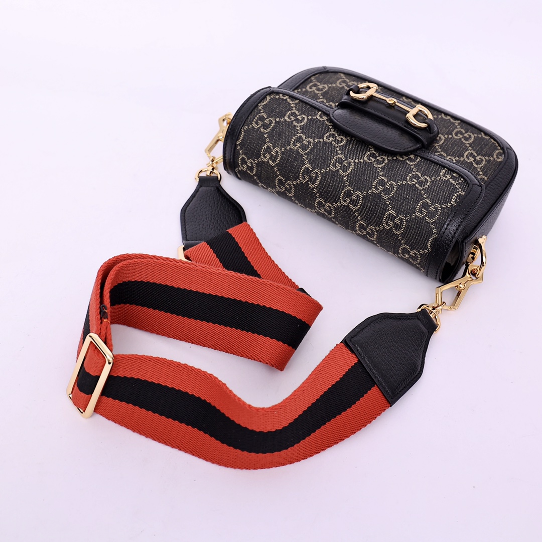 GUCCI 658574