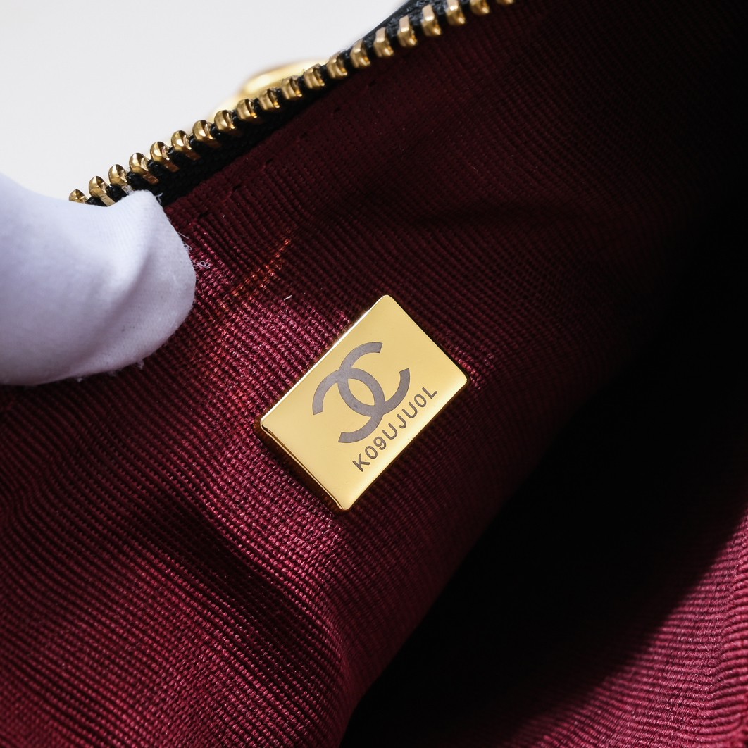 Chanel 23A Fringed Gold Chain Hobo Underarm Shoulder Bag Handbag