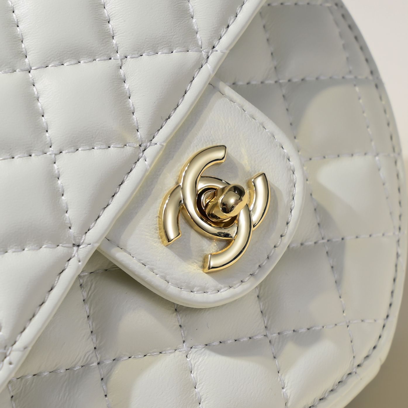 Chanel Peach Pericardium Bag Shoulder Bag Handbag