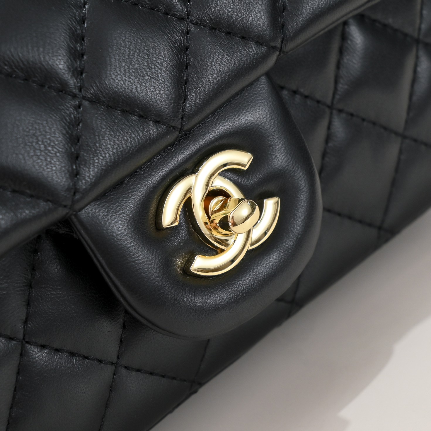 Chanel Handle Shoulder Bag Handbag