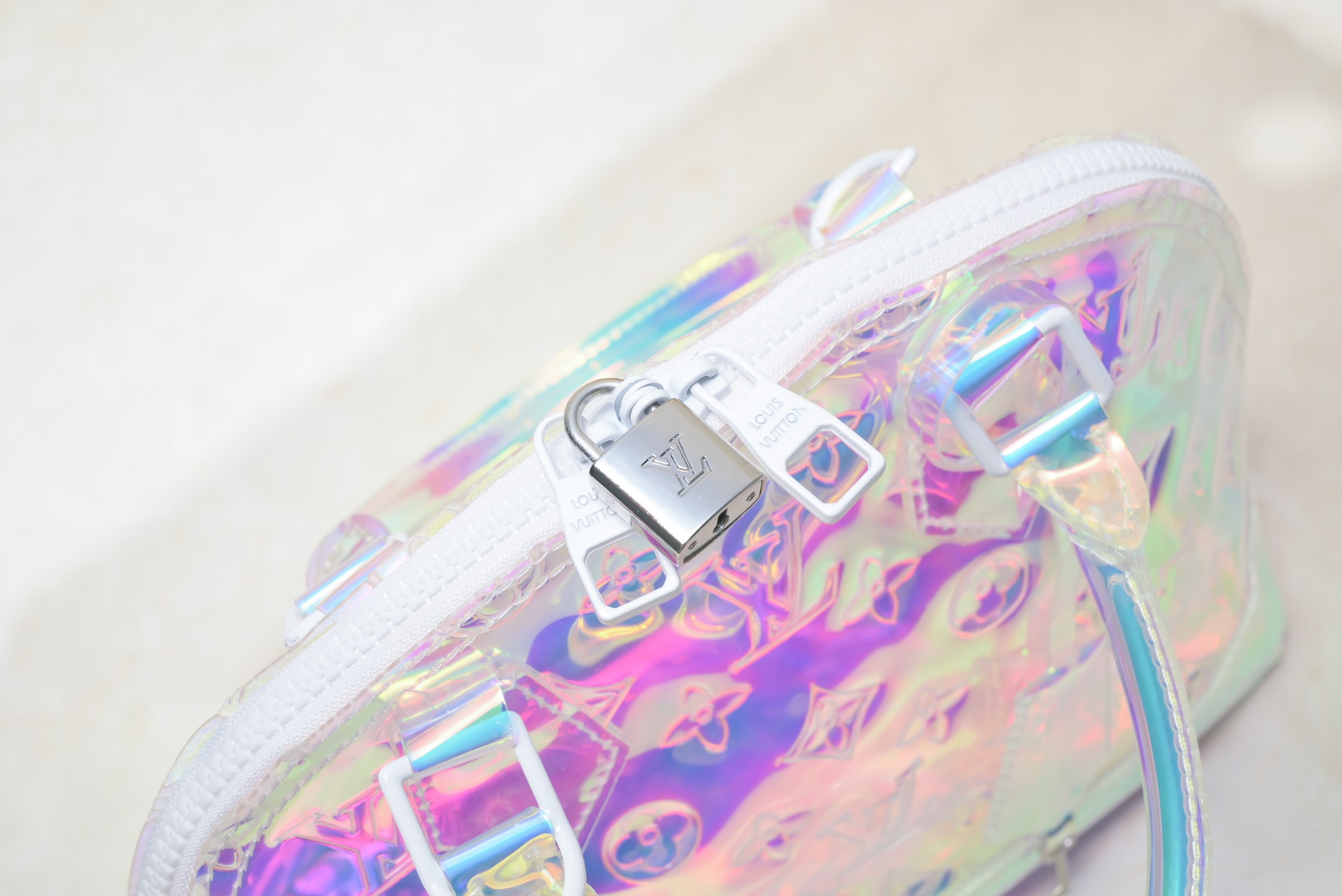 LV Alma BB Bag M53152 LM081 25cm