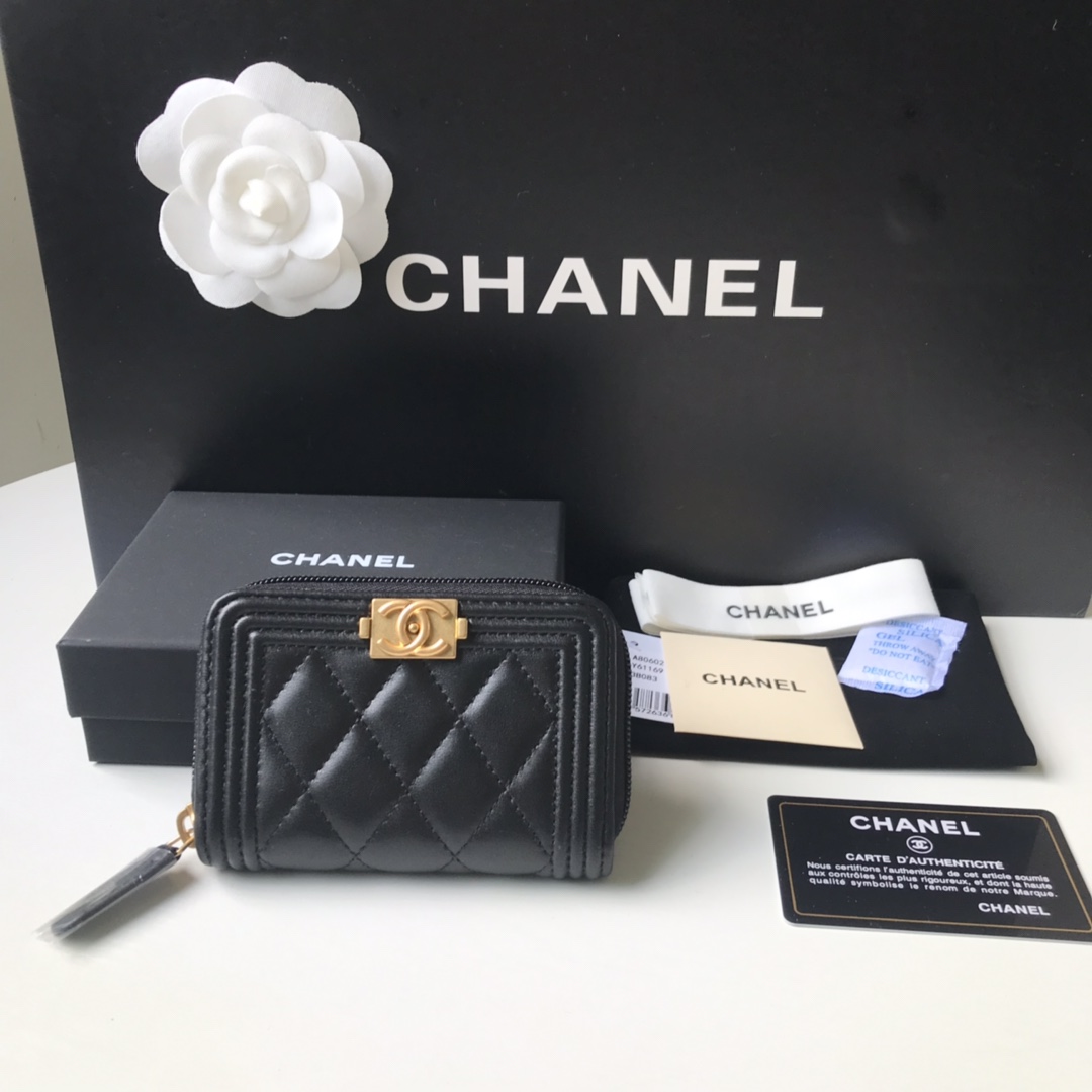 CHANEL BOY CHANEL ZIPPED COIN PURSE