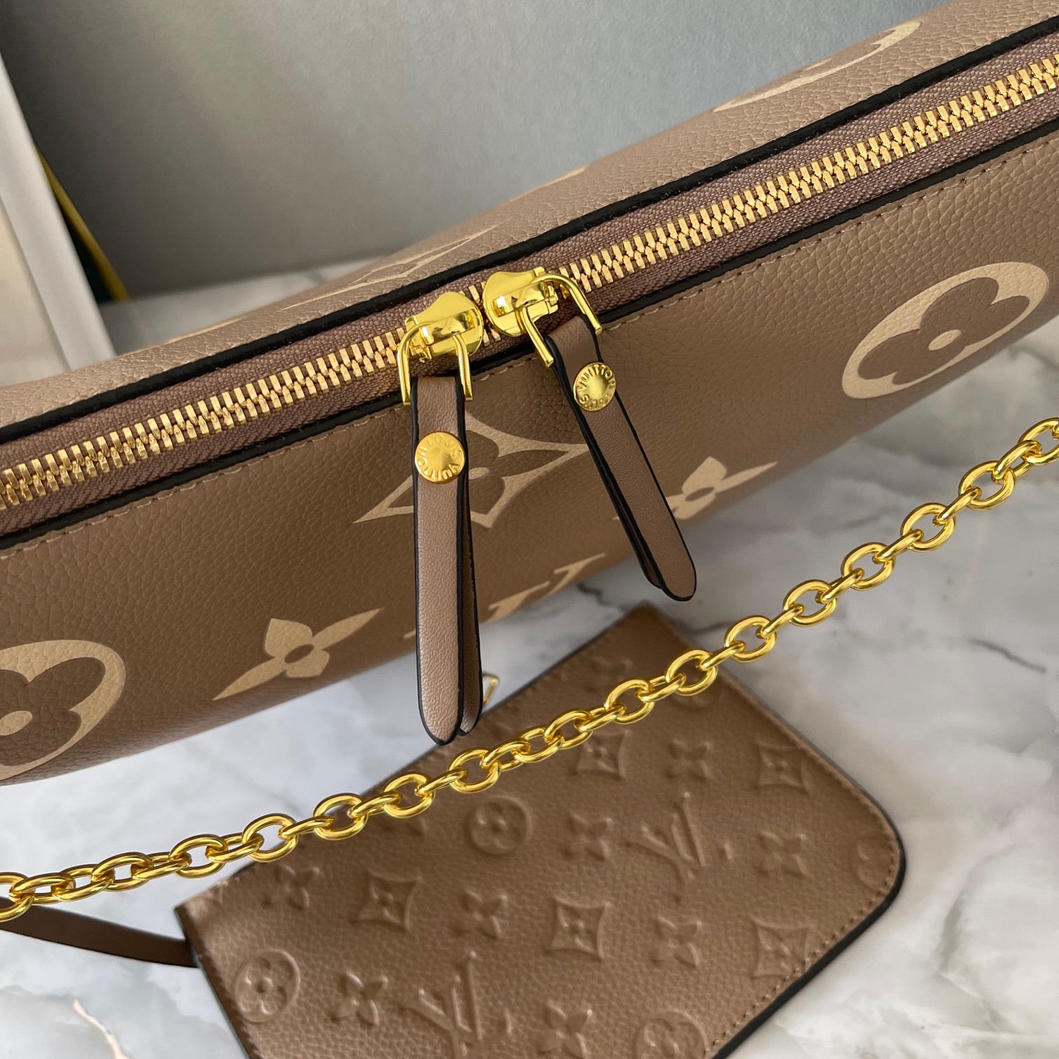 LV Loop Hobo Bag M46311 LM071 38cm