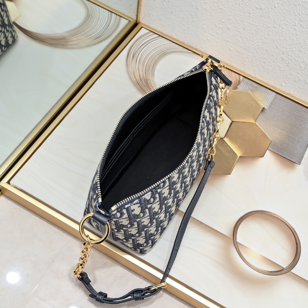 Dior Diorstar Hobo Chain Bag 5353 LM061 28.5cm