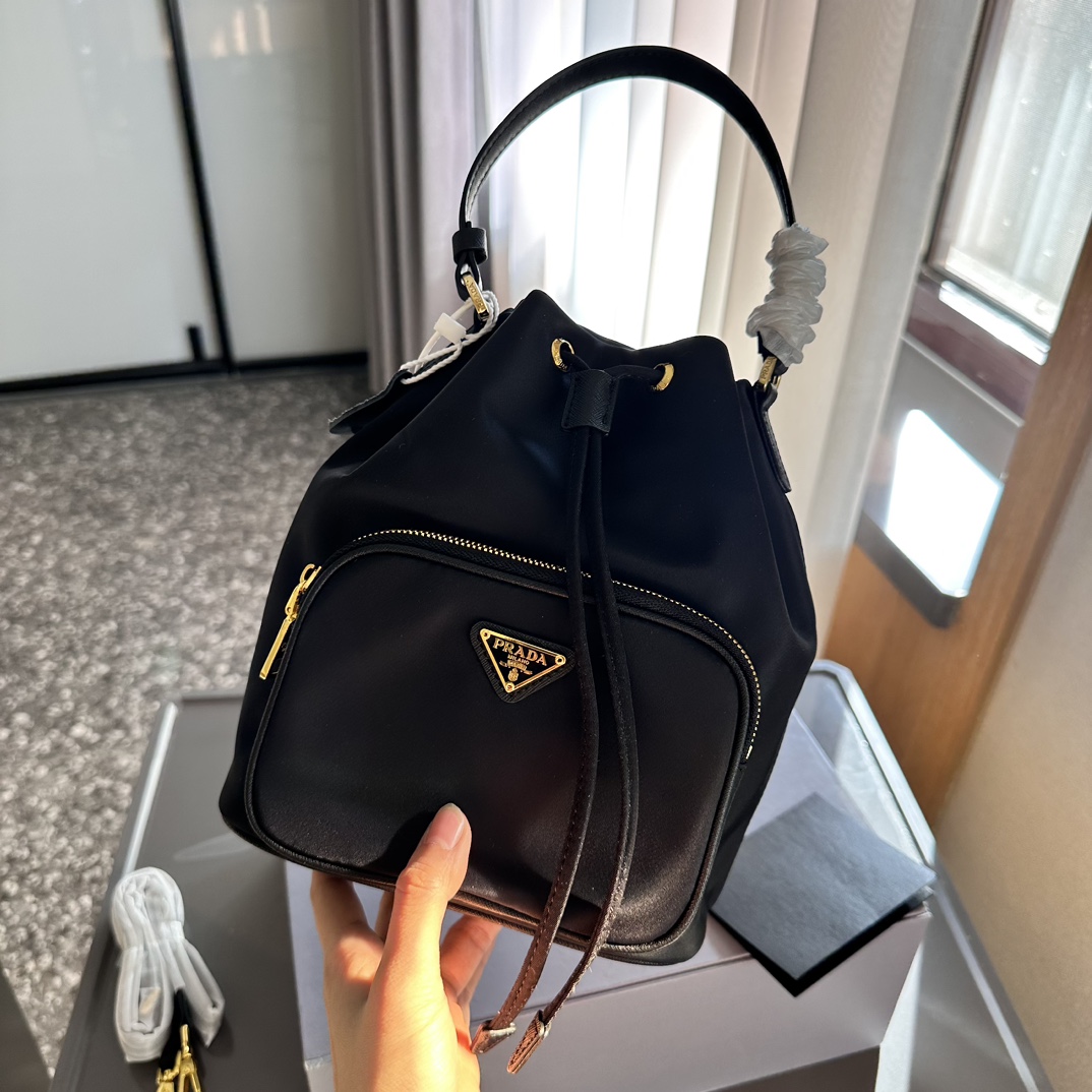 Prada Bucket Bag 004 DB041 19cm