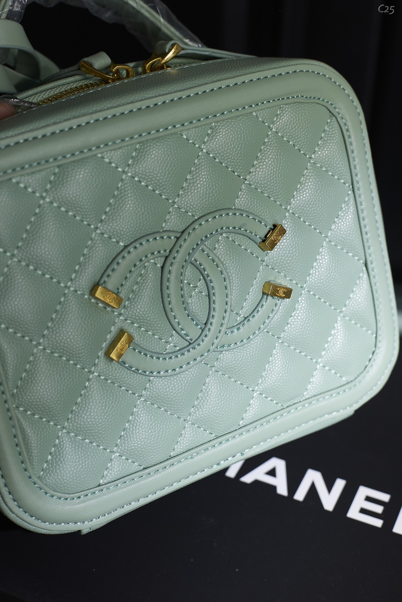 Chanel Case Bag 008 DB571 18cm