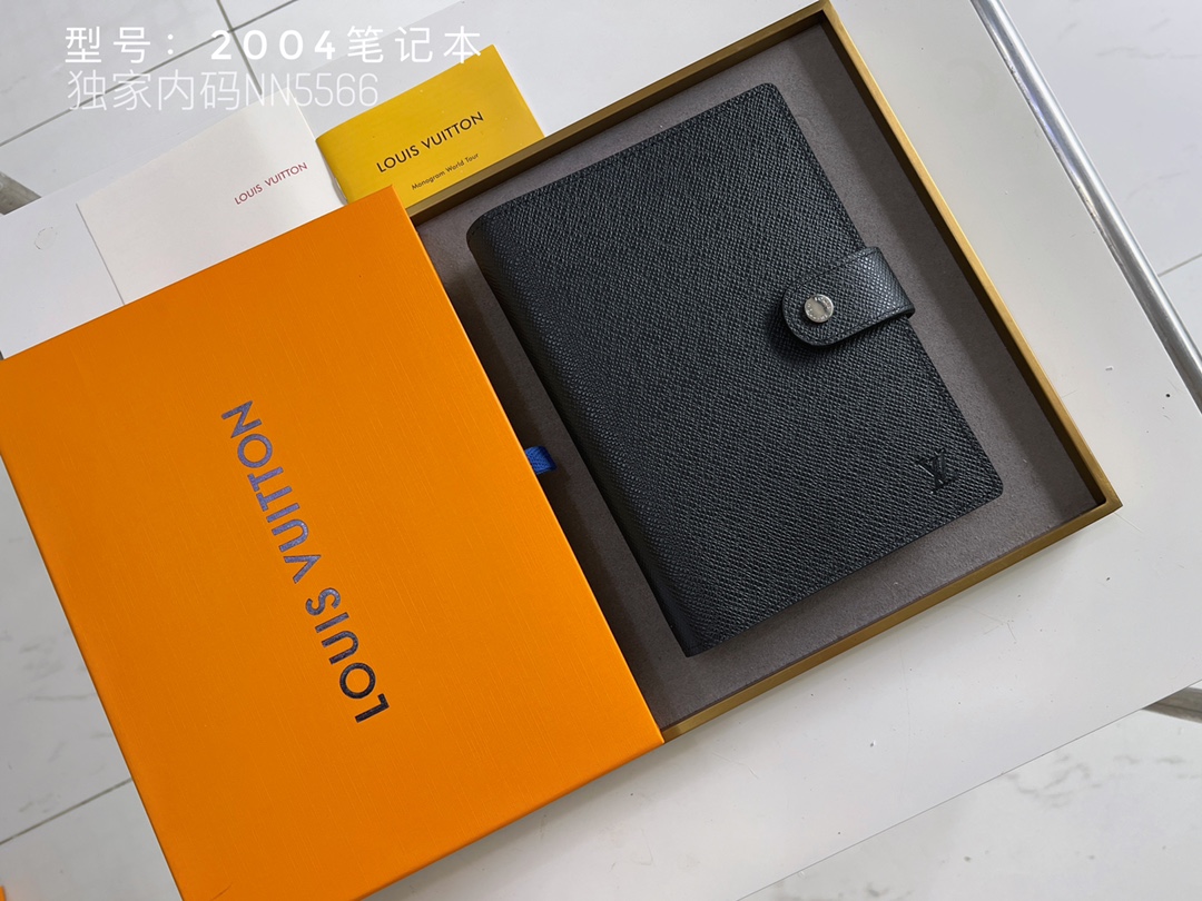 LV2004MQ06 14*18.5 CM