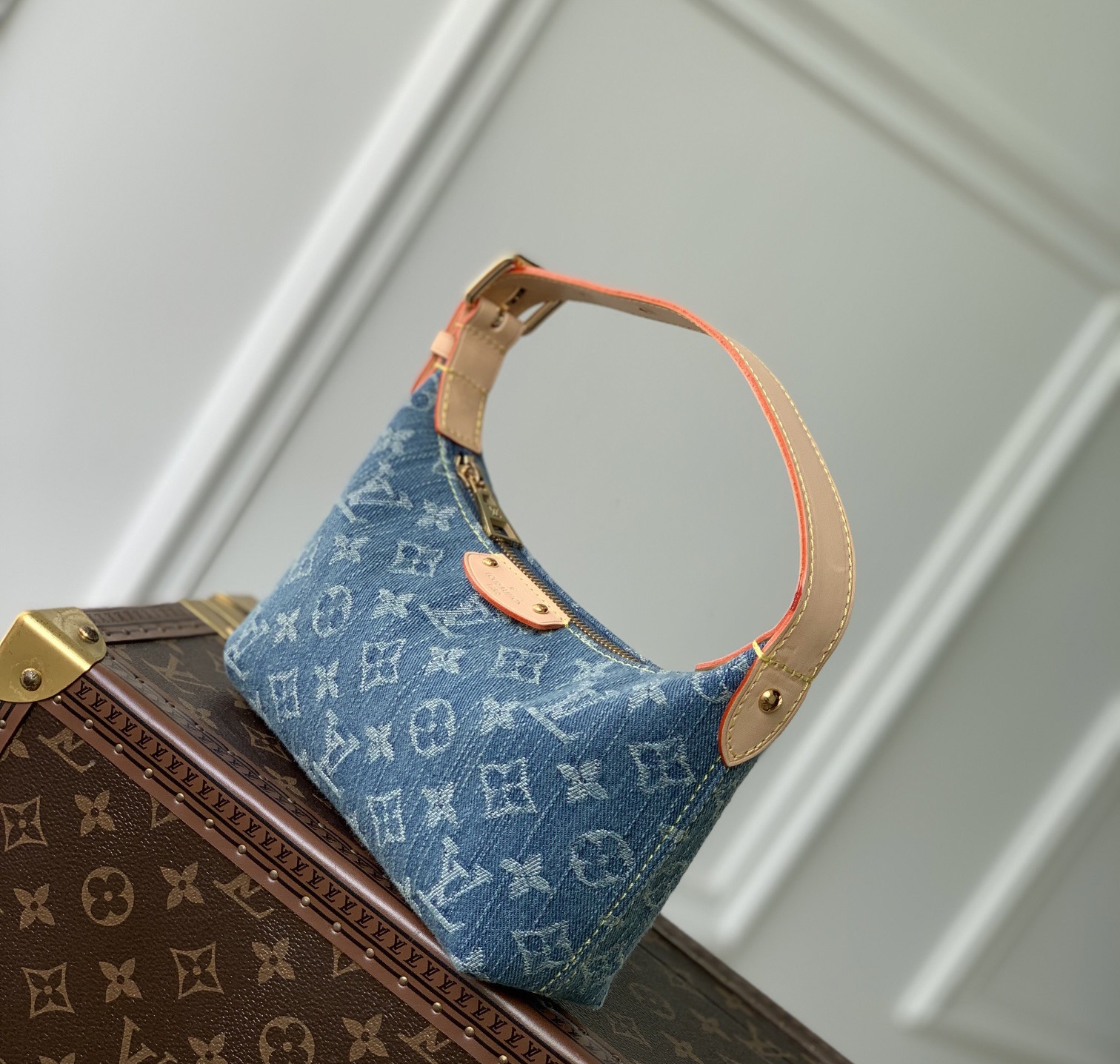 Louis Vuitton LV HILLS POCHETTE Denim Handbag Shoulder Bag M82949(Replica)