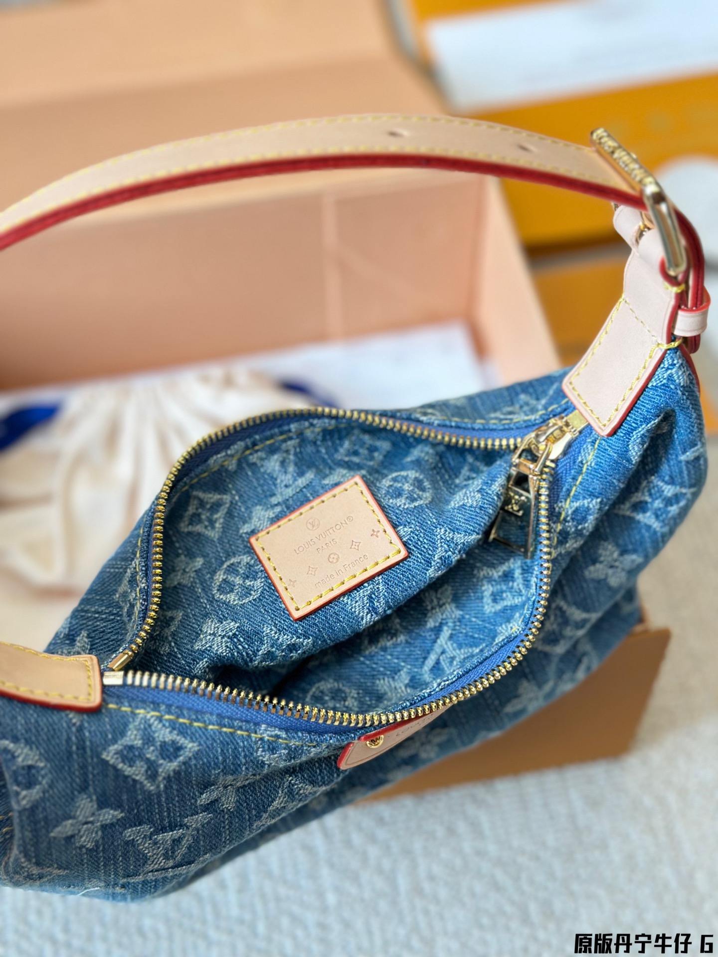 LV Hills Pochette 003 DB571 20cm