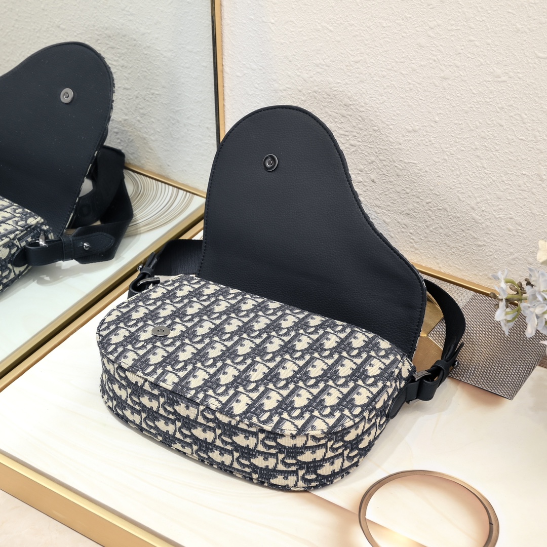 Dior Saddle Messenger Bag Oblique Shoulder Bag Handbag
