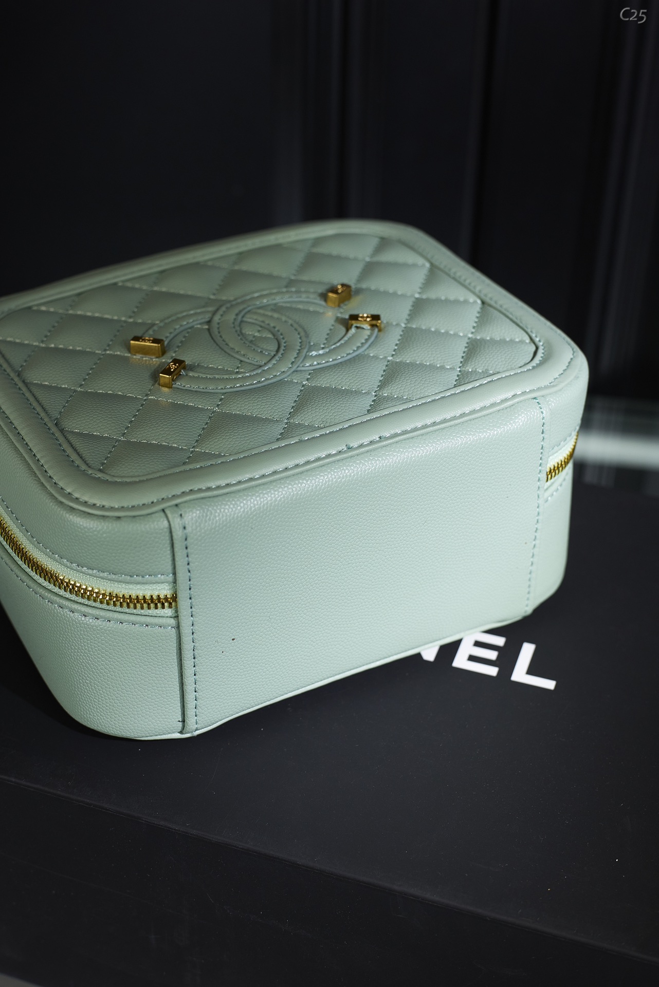 Chanel Case Bag 008 DB571 18cm