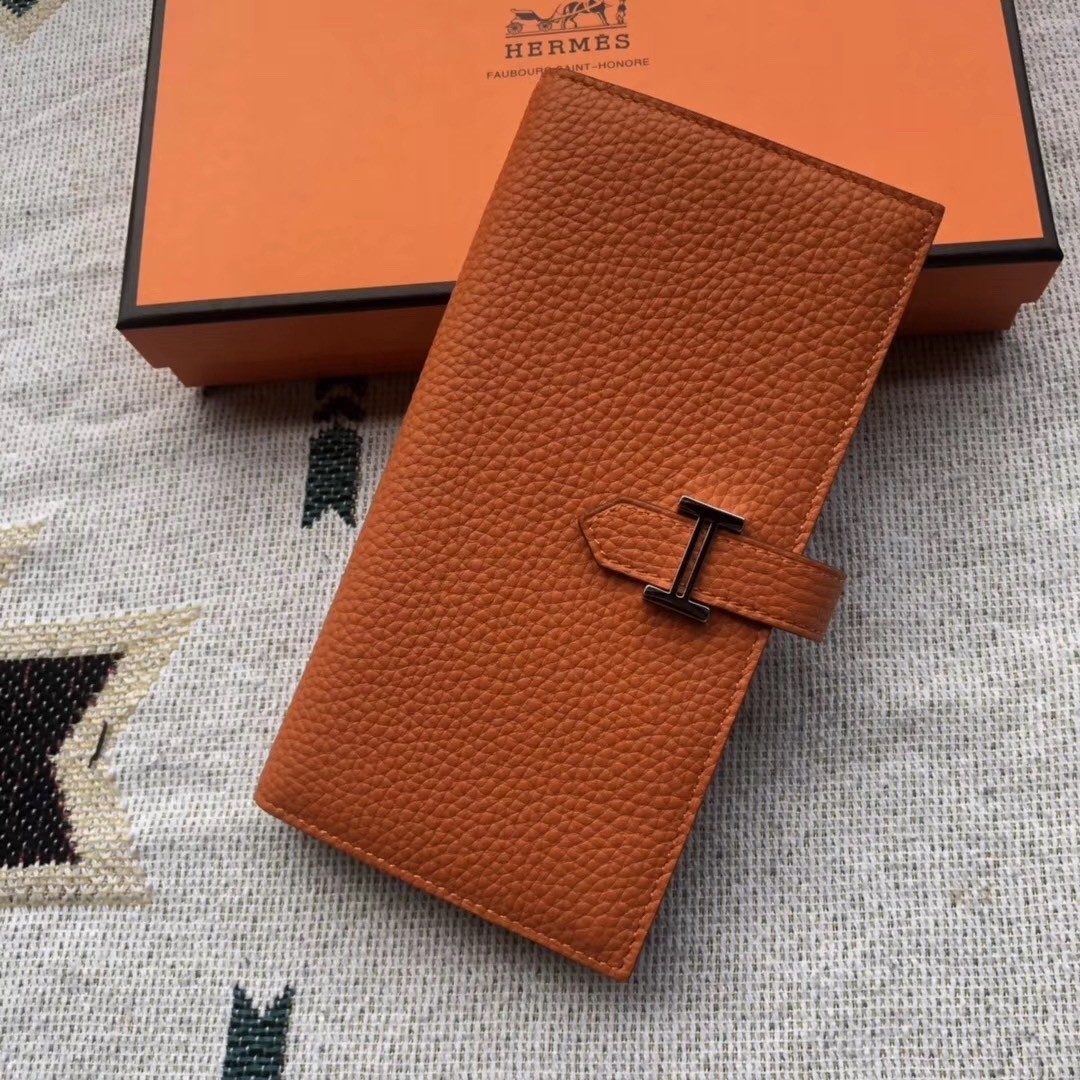Hermes Bearn Bifold Wallet Togo Leather Orange