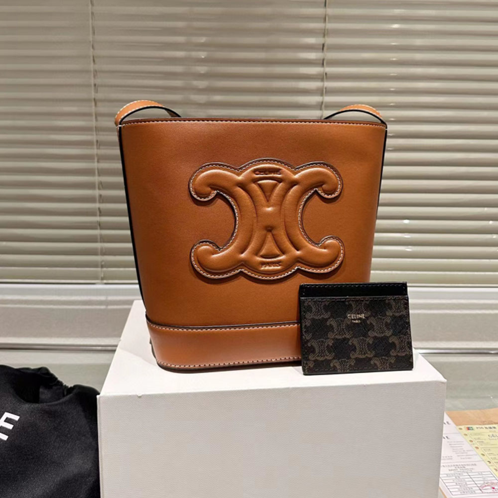 Celine Cuir Triomphe Shoulder Bag (Replica)