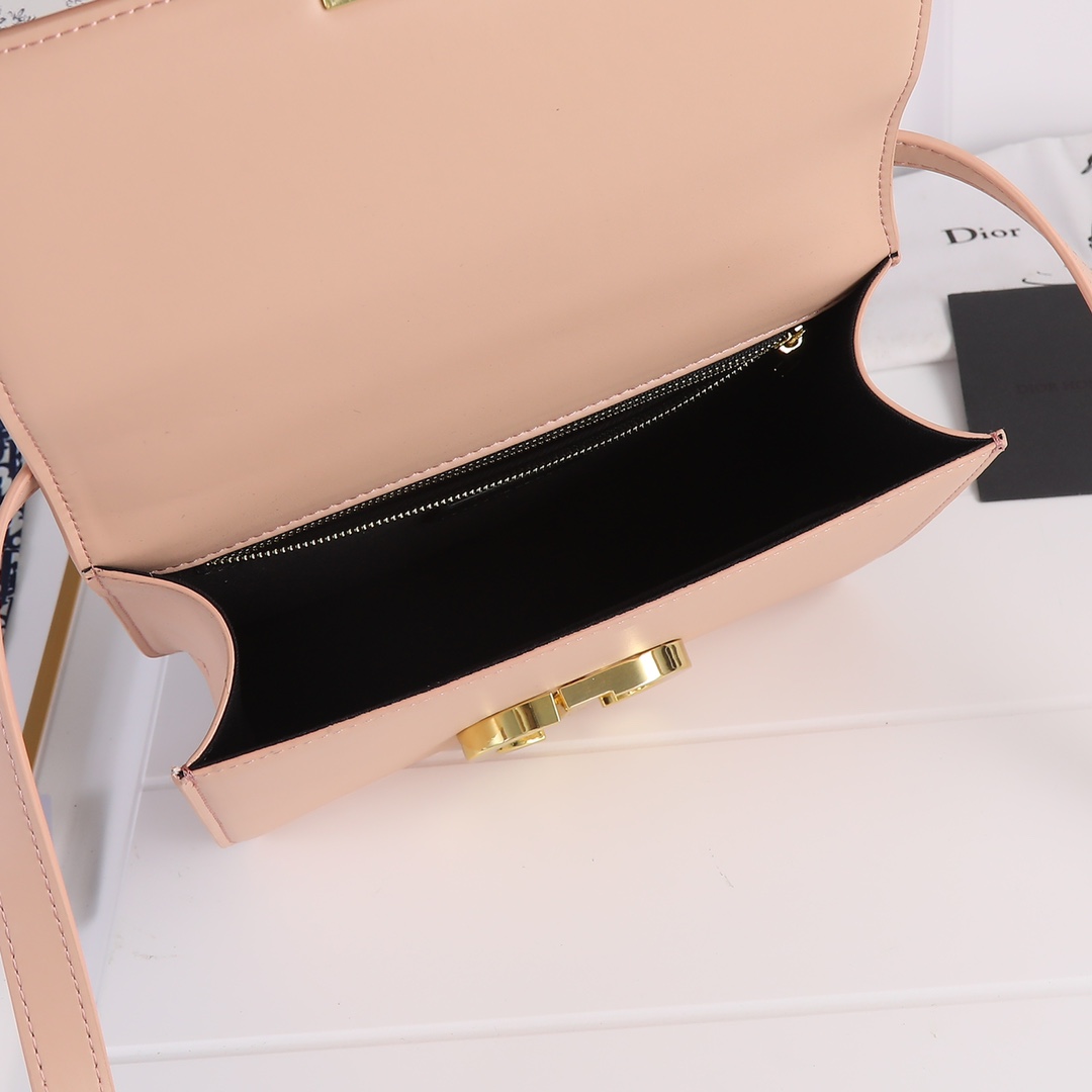 30 Montaigne Bag Pink CD-1001 XB081 24cm