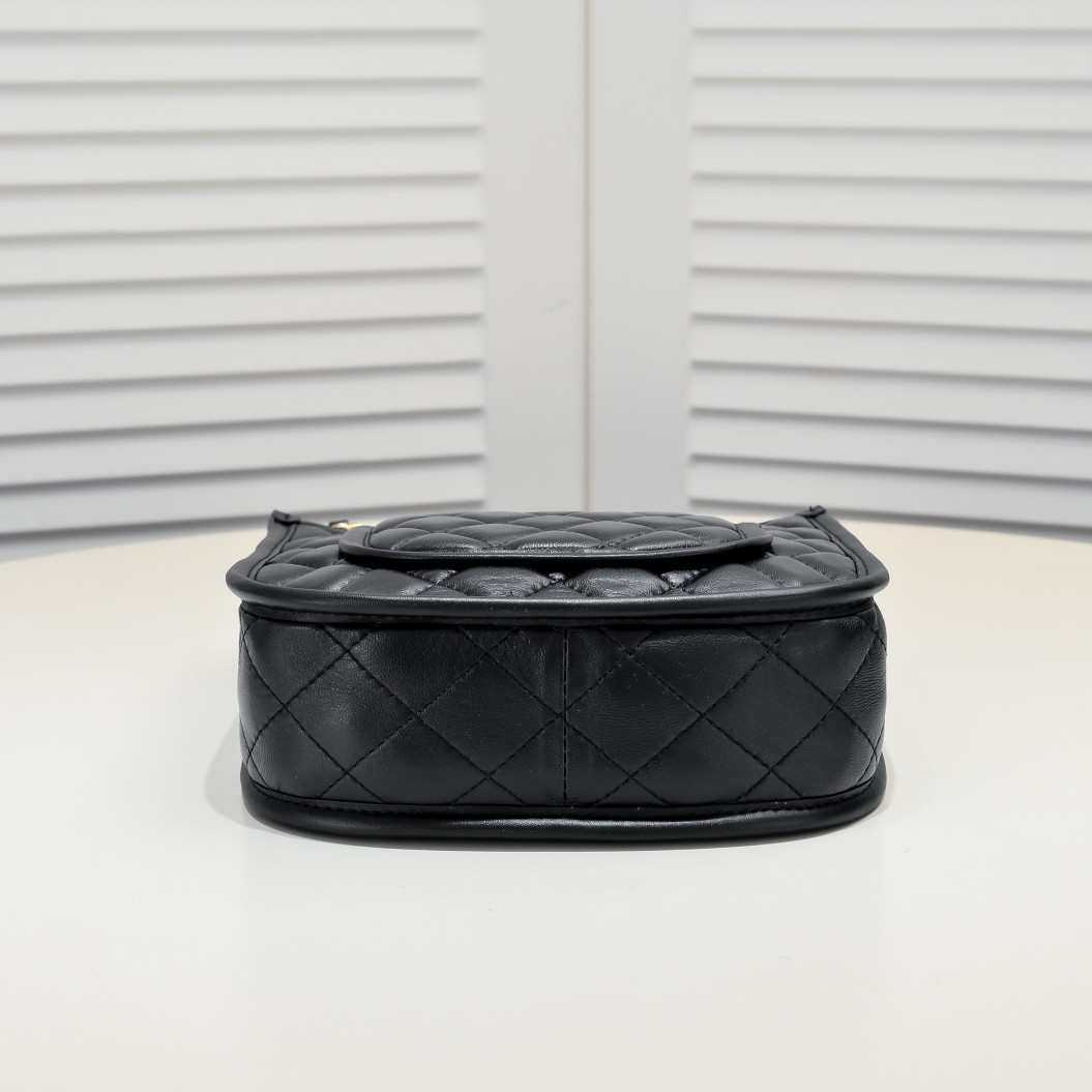 Chanel 24s Hobo Underarm Shoulder Bag Handbag