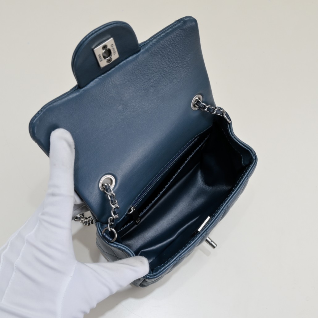 Chanel Cross Body Metal Ball Chain Shoulder Bag Handbag