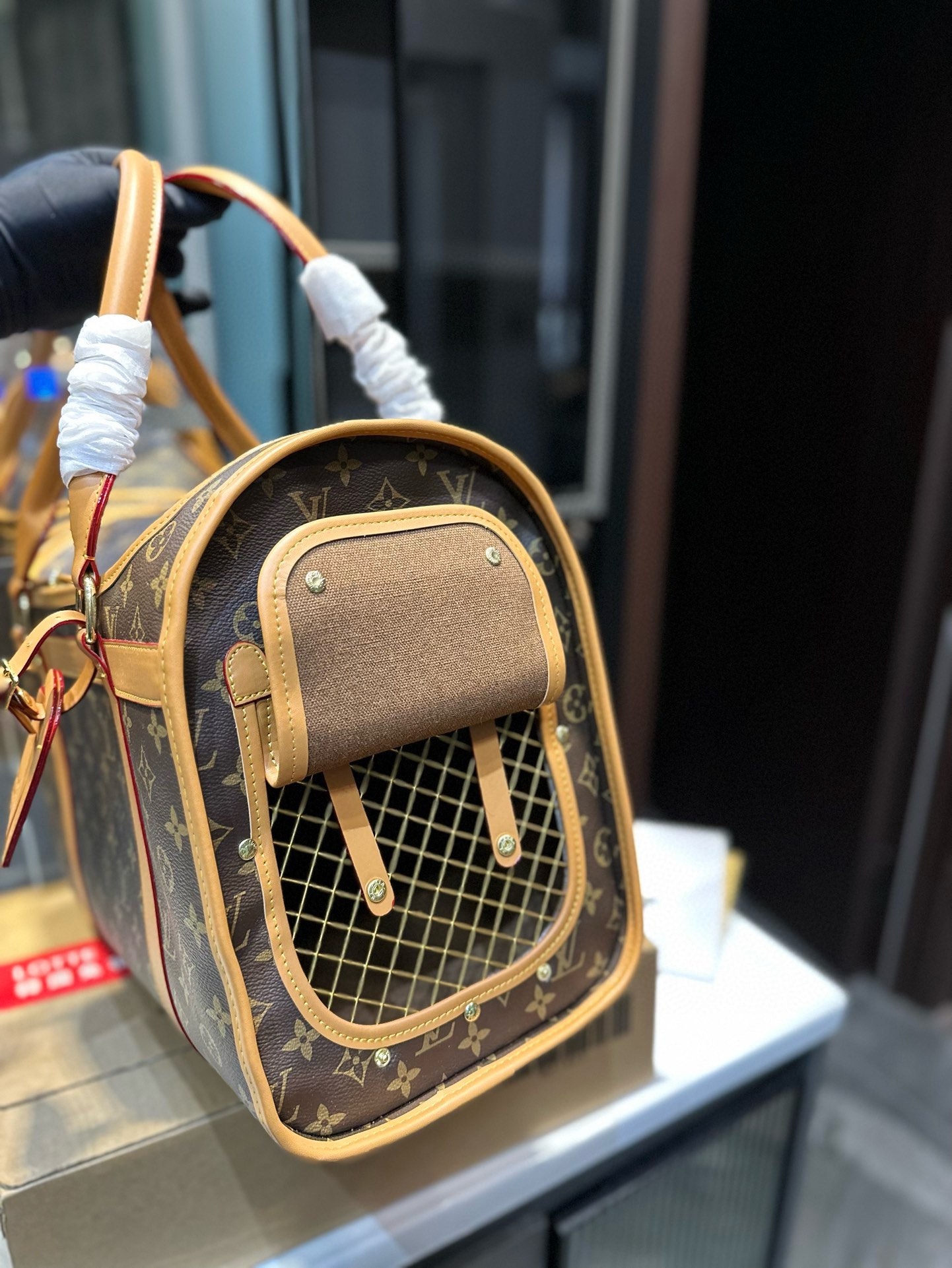 LV Dog Bag 023 DB071 39cm