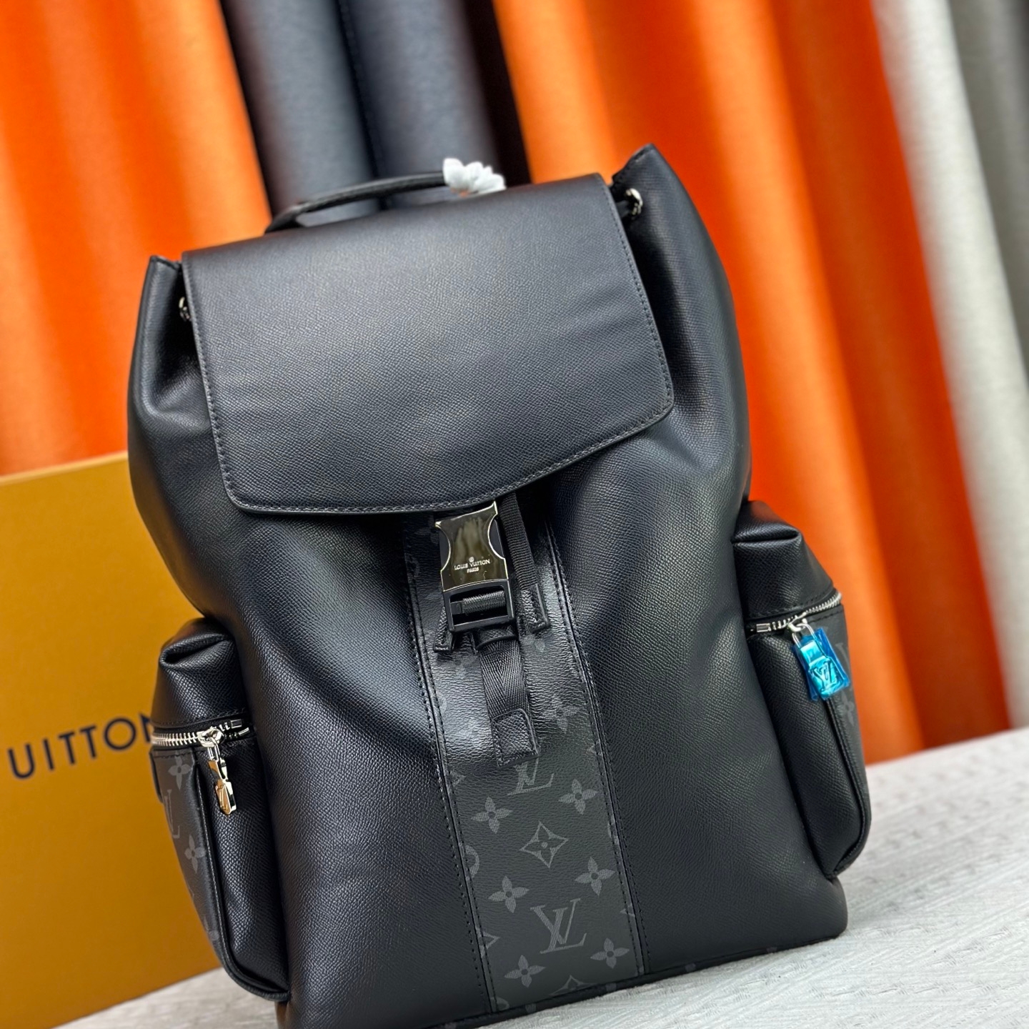 Louis Vuitton  Taïgarama  Outdoor Backpack M30417 M30419