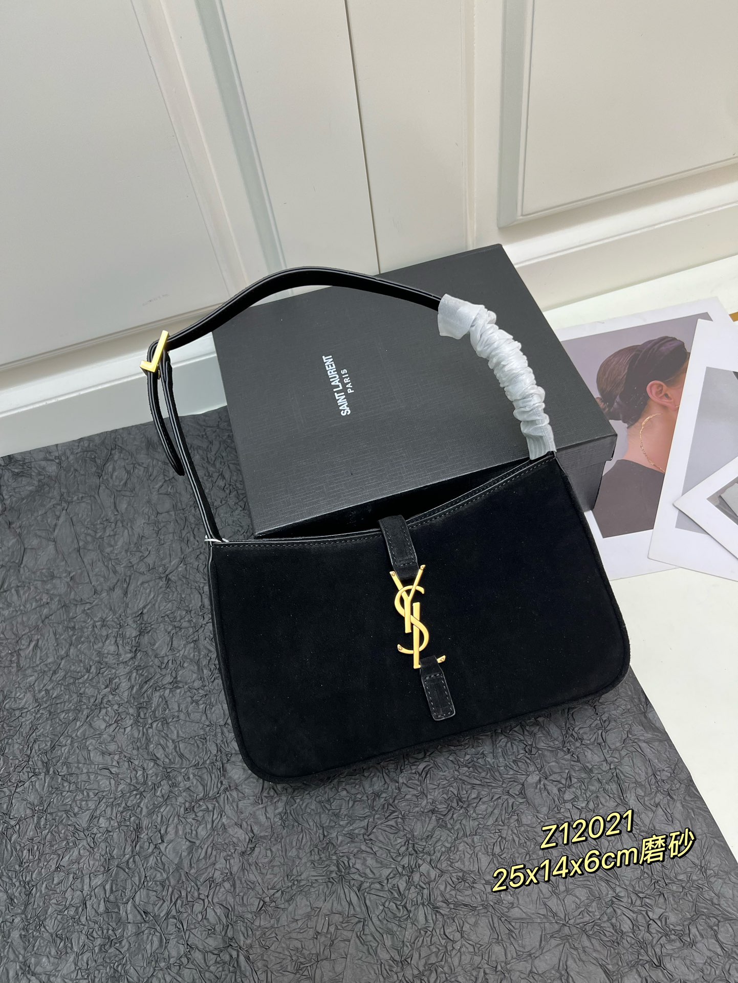YSL LE 5 À 7 HOBO BAG Z12021 LM051 25cm